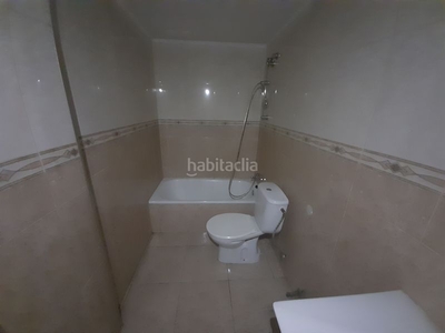 Piso con 3 habitaciones con ascensor en Sant Narcis Girona