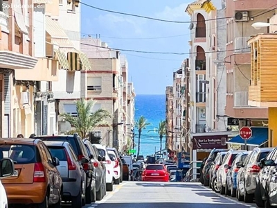 Elegante y moderno apartamento en el centro de Torrevieja