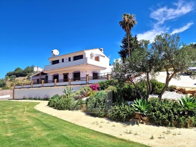 Finca/Casa Rural en venta en Carratraca, Málaga