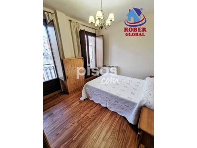 Apartamento en alquiler en Calle del Mercado Viejo