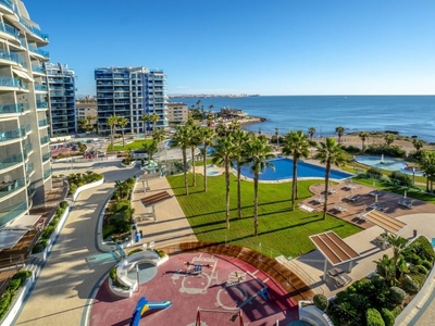 Apartamento en venta en Punta Prima, Torrevieja, Alicante