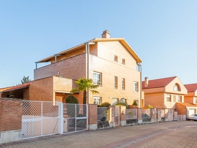 Casa en LIZARRETA, Aranguren