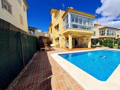 Chalet en Orihuela Costa