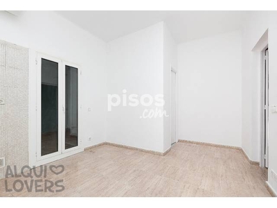 Piso en venta en Carrer de València