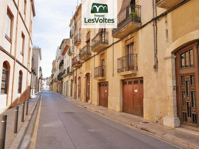 Alquiler Chalet en Carrer Nou La Bisbal d'Empordà. Buen estado 120 m²