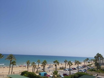 Alquiler Piso Alicante - Alacant. Piso de dos habitaciones Tercera planta con balcón