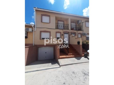 Casa adosada en venta en Argamasilla de Alba