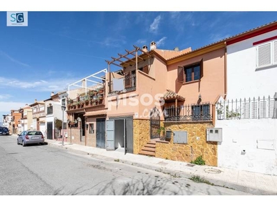 Casa adosada en venta en Calle Arquitecto José María Ibáñez