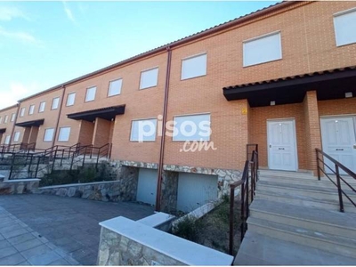 Casa adosada en venta en Calle Calvario