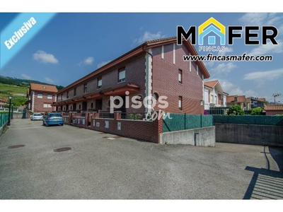 Casa adosada en venta en Calle de la Mies, 14