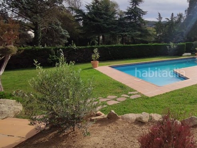 Casa en avinguda de la costa brava 46 casa muy soleada de una planta y gran jardin sobre campo de golf en Santa Cristina d´Aro