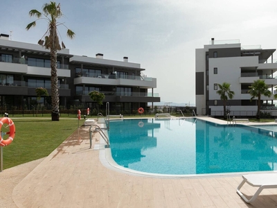 Piso en venta en Huerta Nueva, Estepona, Málaga