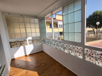 Piso reservada - piso de 87 m2 3 dormitorios + terraza acristalada + tendedero acristalado. garaje. en Torres de la Alameda