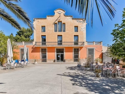 Venta Casa rústica Molins de Rei. 1464 m²