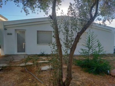 Venta Casa unifamiliar en Urbanización las tinajas Mairena del Aljarafe. Buen estado con terraza 1322 m²