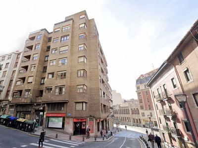 Venta Piso Bilbao. Piso de tres habitaciones Buen estado cuarta planta con terraza