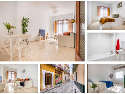 Venta Piso Sevilla. Piso de tres habitaciones en Espiritu Santo. Primera planta con terraza