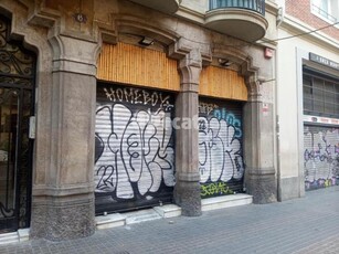 Local comercial en alquiler de 160 m2 en calle de muntaner, 6, Eixample, Barcelona