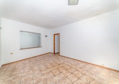 Venta de casa con terraza en Vandellòs i l'Hospitalet de l'Infant