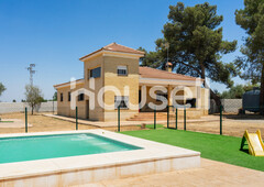 Casa en venta de 265m² en Calle Urbanización las Monjas, 41410 Carmona (Sevilla)