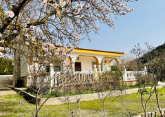 Casa en Villanueva del Rosario