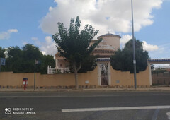 Chalet en Pilar de la Horadada