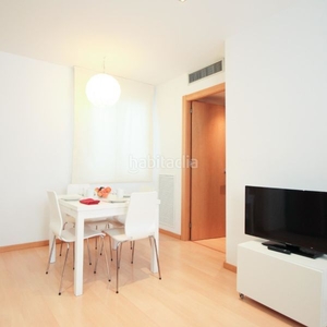 Alquiler apartamento 2 dúplex con terraza privada, en Barcelona