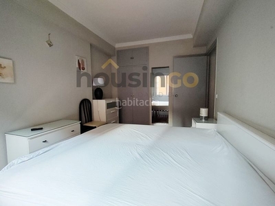 Alquiler piso apartamento en alquiler , con 64 m2, 1 habitaciones y 1 baños, garaje, ascensor, amueblado y calefacción central. en Madrid