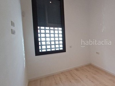 Alquiler piso ¡¡bonito piso con planta superior!! en Hospitalet de Llobregat (L´)