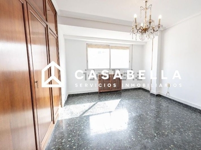 Alquiler piso casabella inmobiliaria alquila excelente propiedad en pla del remei en Valencia