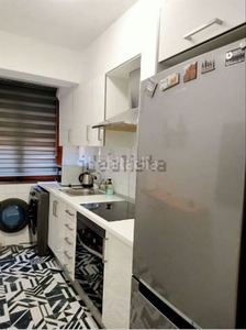 Alquiler piso con 2 habitaciones amueblado con aire acondicionado en Valencia