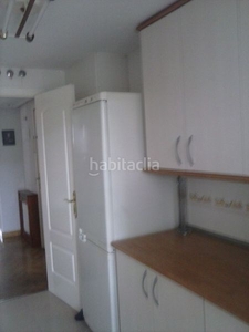 Alquiler piso con 3 habitaciones con ascensor, calefacción y aire acondicionado en Madrid