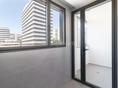 Alquiler piso con 3 habitaciones con ascensor, parking, calefacción y aire acondicionado en Madrid