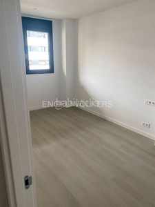 Alquiler piso de obra nueva finalizada en Collblanc Hospitalet de Llobregat (L´)