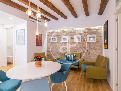 Alquiler piso en alquiler amueblado con dos habitaciones dobles, el Raval en Barcelona