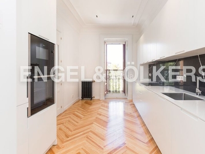 Alquiler piso precioso piso en el barrio de Trafalgar en alquiler en Madrid