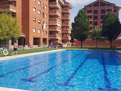 Apartamento para 6 personas con piscina y tenis