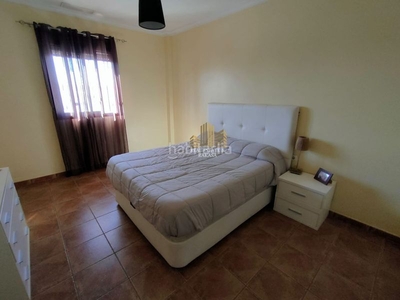 Casa en venta en zona santa lucía, 5 dormitorios. en Alcalá de Guadaira