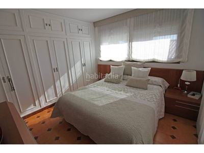 Casa . precioso chalet de 6 habitaciones y vistas al mar en zona centro en Segur de Calafell