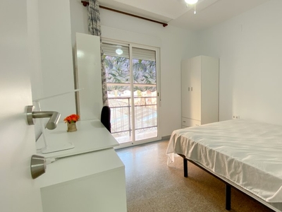 Habitación individual en alquiler, apartamento de 6 dormitorios, Algirós, Valencia