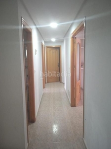 Piso con 3 habitaciones con ascensor, parking, calefacción y aire acondicionado en Murcia