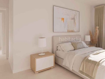 Piso venta de piso con tres dormitorios , málaga, costa del sol en Estepona