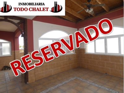 Venta Casa unifamiliar en Avenida Aduanas Roquetas de Mar. Buen estado con terraza 400 m²