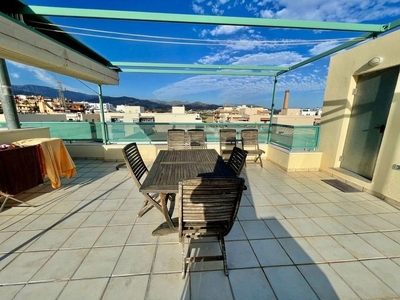 Ático en venta en Paseo Marítimo de Levante de 3 habitaciones con terraza y piscina