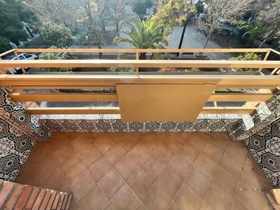 Piso en venta en Fátima - Levante de 3 habitaciones con terraza y aire acondicionado