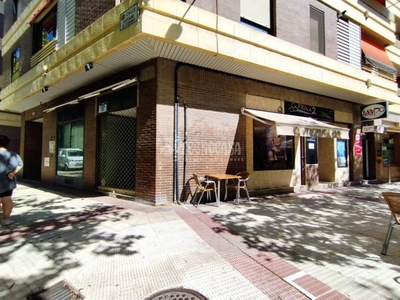 Tienda - Local comercial Calle santuario de cabañas 11 Zaragoza Ref. 93825643 - Indomio.es