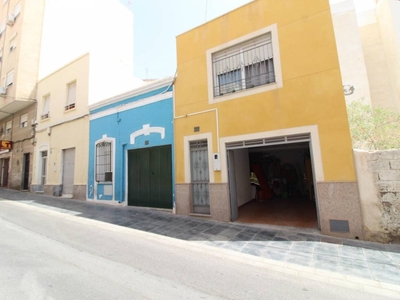 Venta Casa adosada en Regocijos Almería. 72 m²