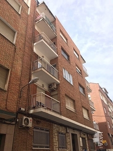 Venta de piso en Centro - Puertollano de 3 habitaciones con terraza