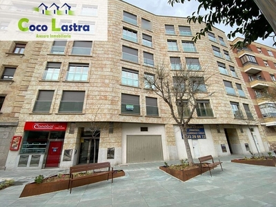Venta de piso en Garrido Norte - Chinchibarra de 3 habitaciones con garaje y balcón