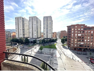 Venta Piso en Avenida Sabino Arana. Bilbao. Buen estado quinta planta con terraza calefacción individual